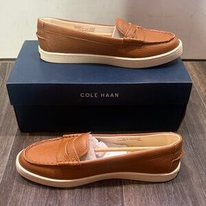 Cole Haan Tan Nantucket Leather Penny Loafers in pecan sz 8.5